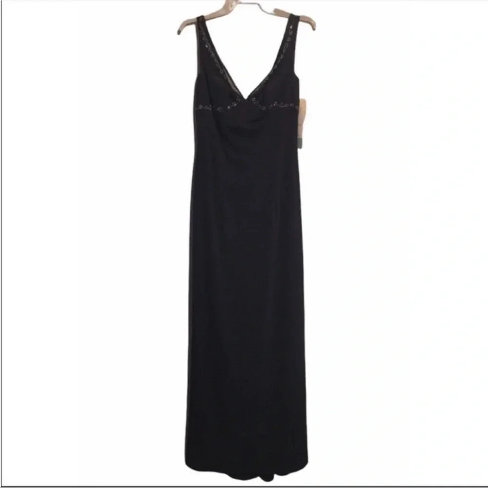 NWT Dave & Johnny Long Black Evening Dress 
Size 1/2
